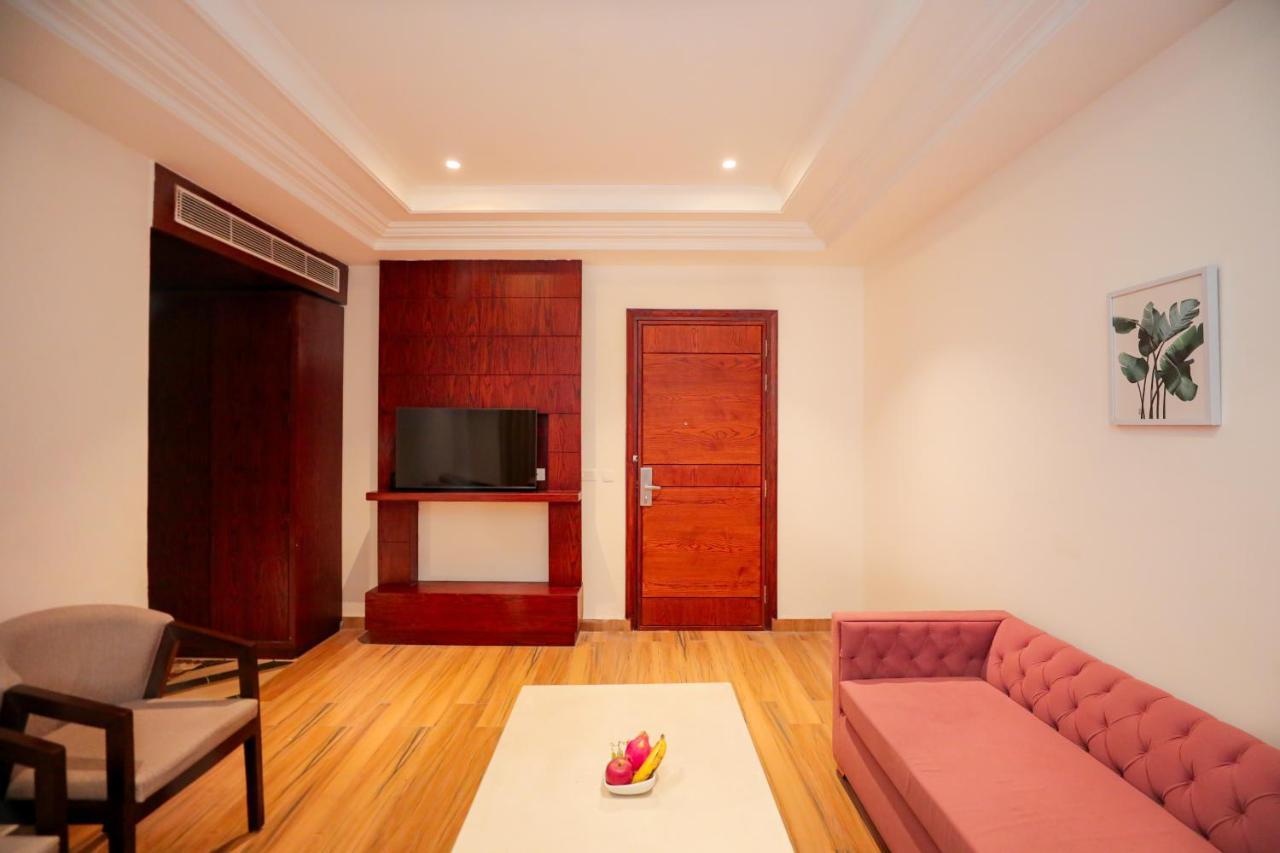 Regenta Place Phagwara By Royal Orchid Hotels Limited Εξωτερικό φωτογραφία